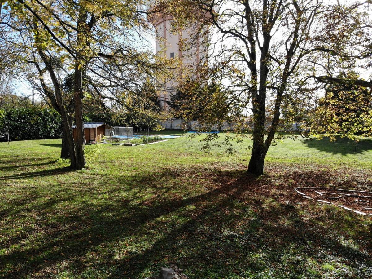Domaine Du Moulin A Vent - Gite & Spa Saint-Florent-sur-Cher المظهر الخارجي الصورة